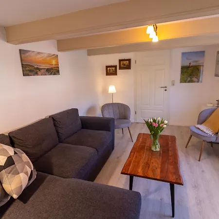 Watt'n Huuske Holiday home Rysum